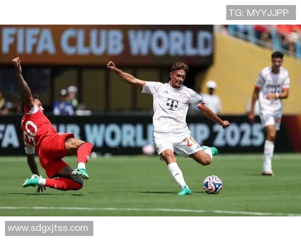 德媒报道本菲卡多名球员感染病毒但仍需满足人数要求才能推迟比赛