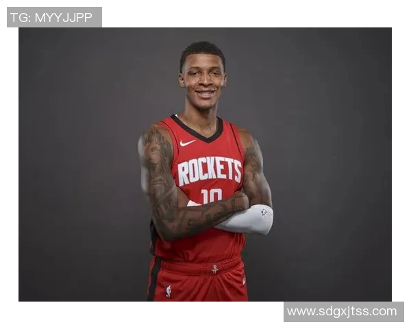 小贾巴里谈今夏训练重点与本场比赛失误控制表现