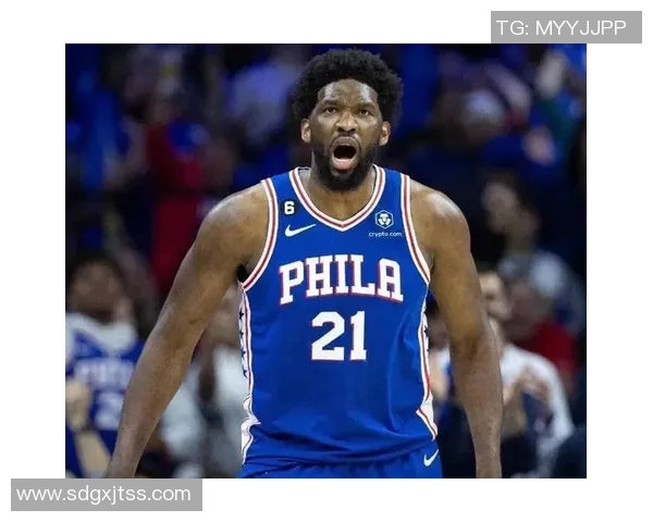 埃奇库姆称恩比德受限仍能得25分完全恢复将助力球队争冠