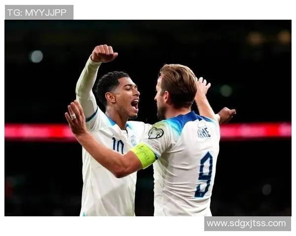 凯恩谈英格兰进步与夺冠希望:大赛前的热门球队心态与成长之路