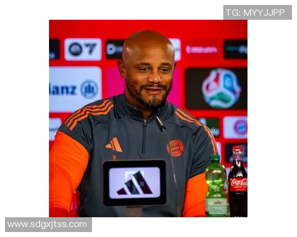 孔帕尼若战胜法兰克福将创下教练开季十连胜历史新纪录 孔帕尼若战胜法兰克福将创下教练开季十连胜历史新纪录