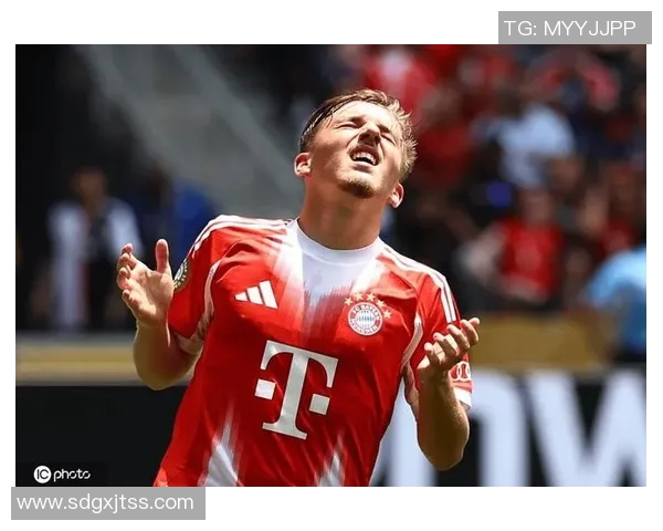 拜仁对小将卡尔保持谨慎态度避免世界杯争议影响其发展 拜仁对小将卡尔保持谨慎态度避免世界杯争议影响其发展