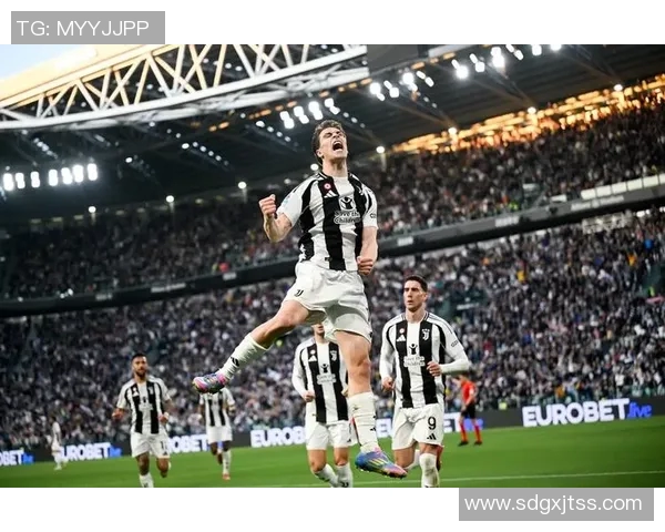 伊尔迪兹社媒庆祝进球：全取三分是最重要的目标