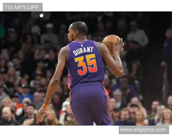 第三节火力全开杜兰特称球队运转流畅令对手难以应对投篮