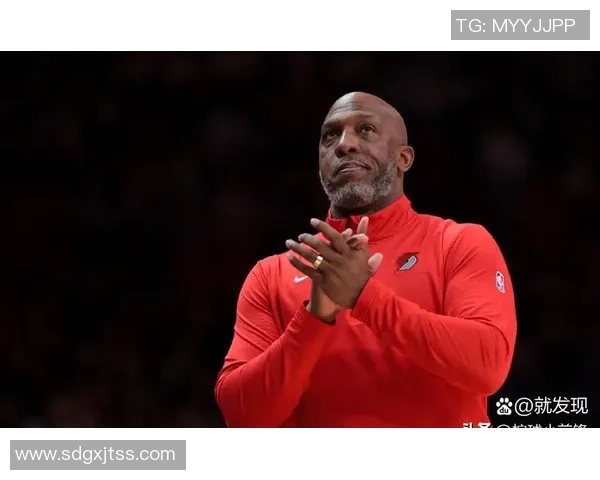 比卢普斯卖房获利33万美元为打官司筹款不宜重返开拓者