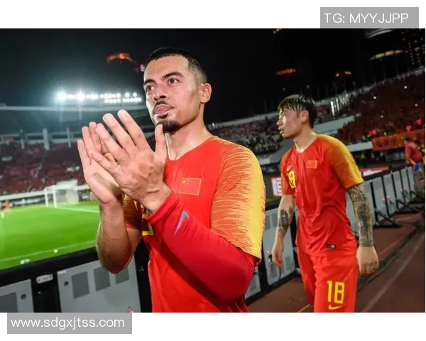 帕夫洛维奇因轮休缺阵格雷茨卡将首发迎战斯图加特