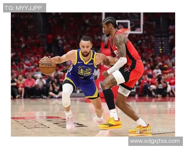 库里赞巴特勒重视关键时刻球队表现出色打出13-0的辉煌战绩