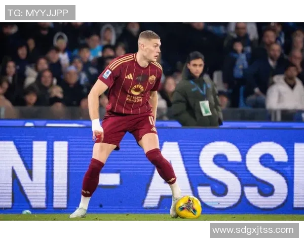 多夫比克感谢球迷支持并表示身体状态良好为进球而自豪