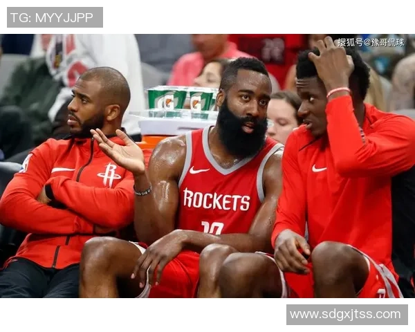 桑德斯表现出色场均105分36板22助有望入选最佳新秀阵容